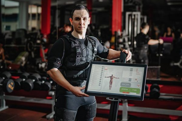 72114690_648807368860064_3969324138337665024_n